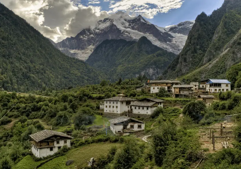 (14D-13N) Spiti Circuit: Sarahan Chitkul Kaza Nako Sissu Manali